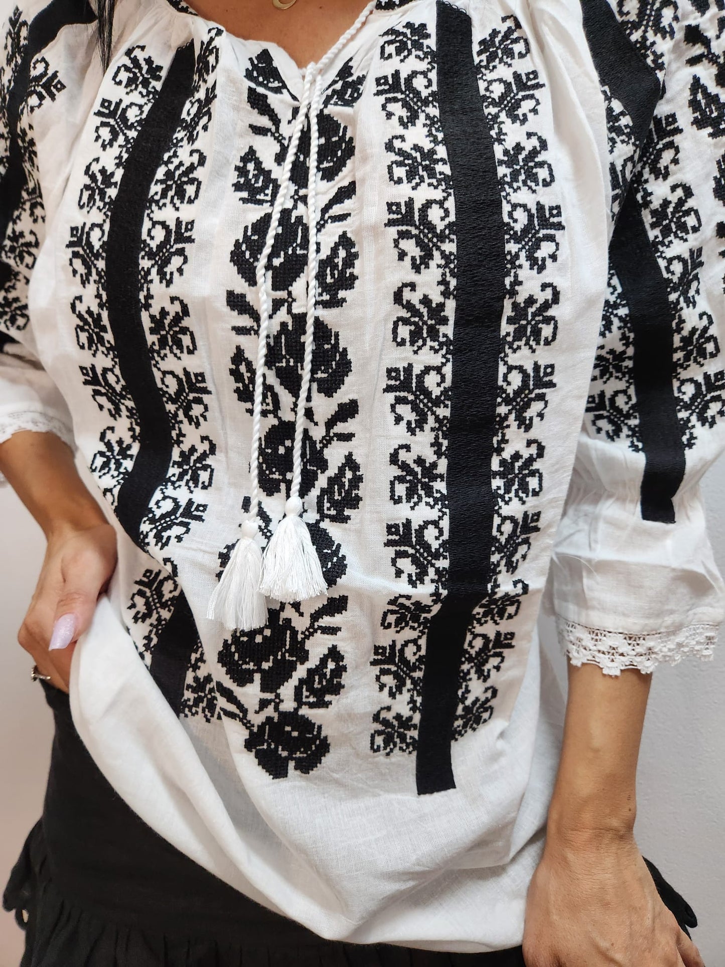 Ie Brodata Tradițională Eleonora 150