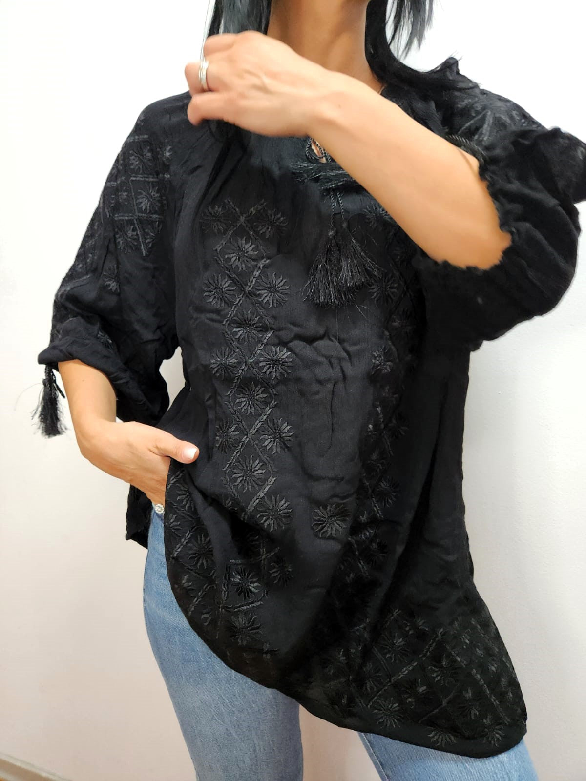 Ie Brodata Traditionala Raluca 111 Masuri Mari (4XL - 6XL)