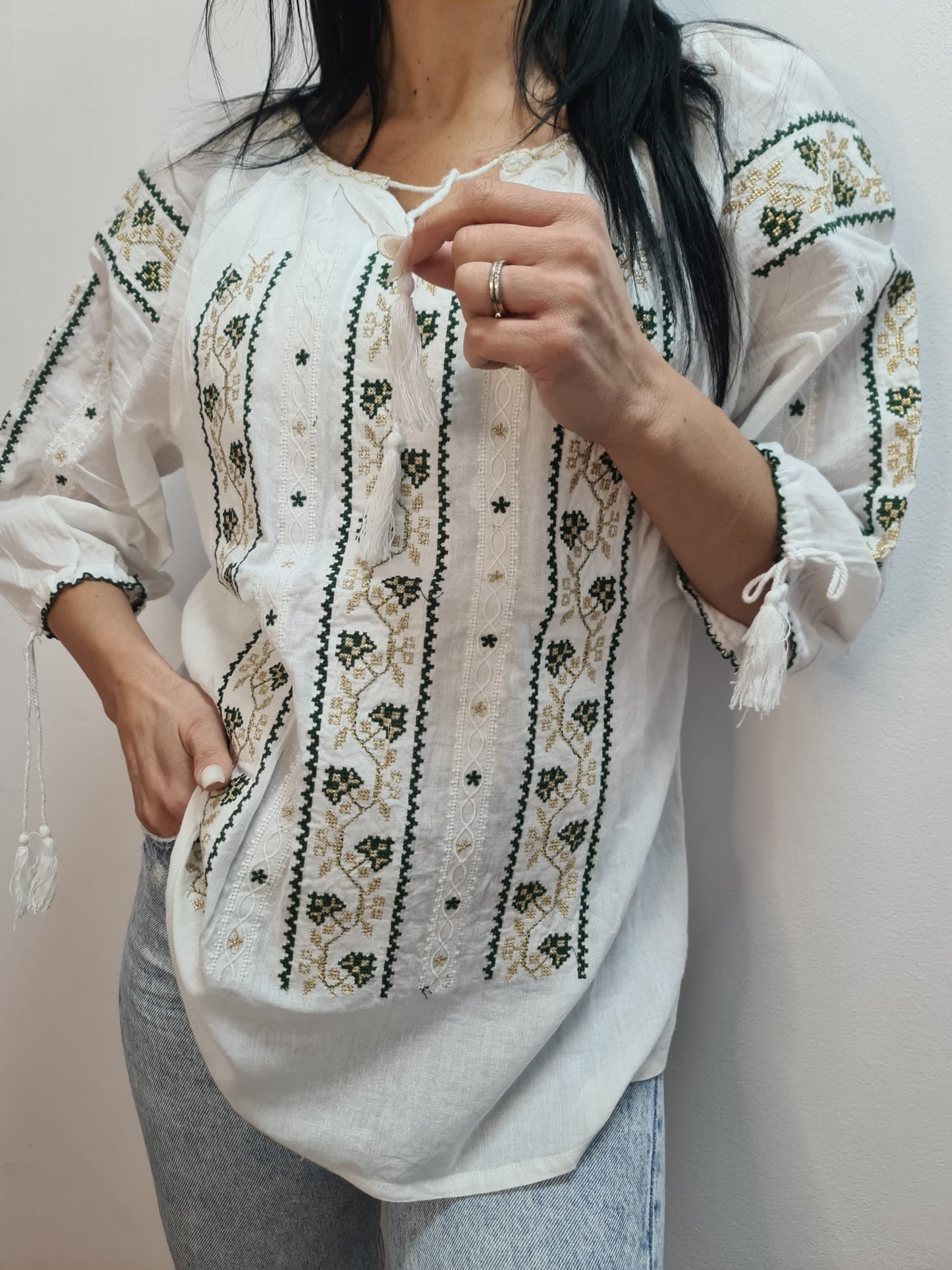 Ie brodată Elia 1 - LUX