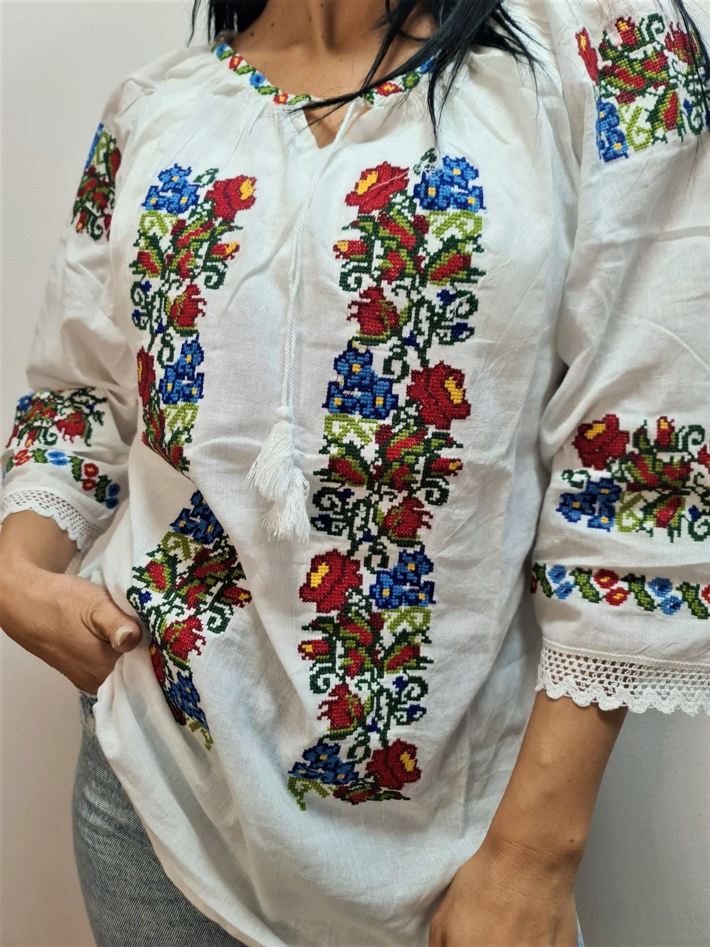 Ie brodată Elia 18 - LUX