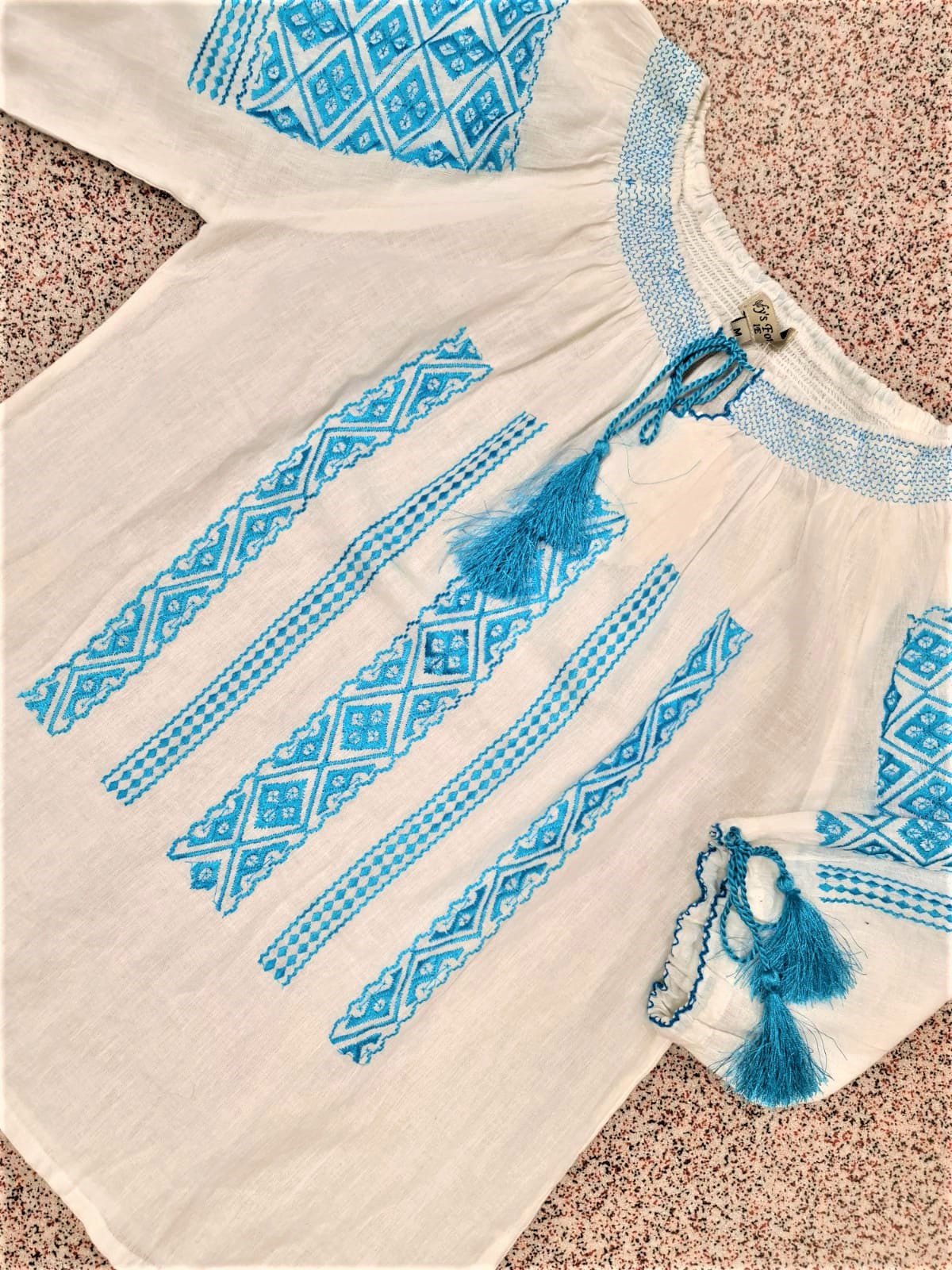 Ie brodată Ona BRODERIE MATASE - LUX