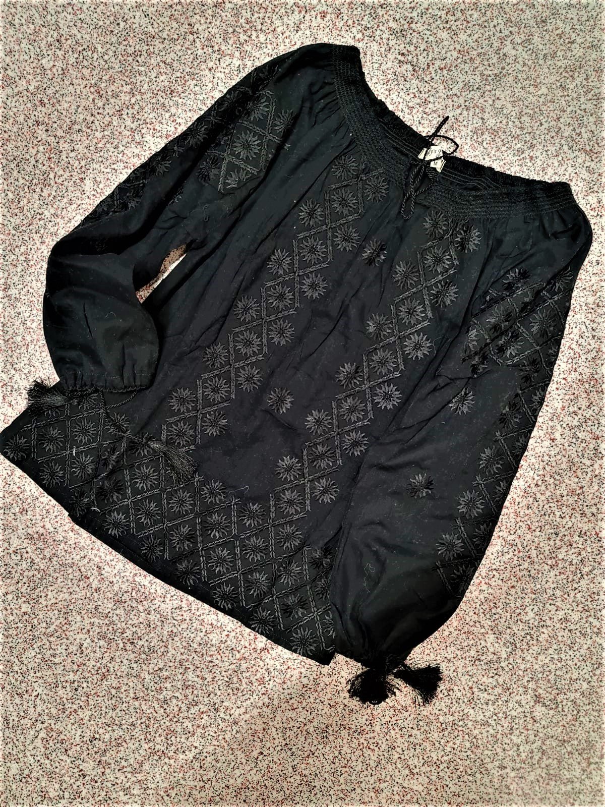 Ie brodată Oni BRODERIE MATASE - LUX