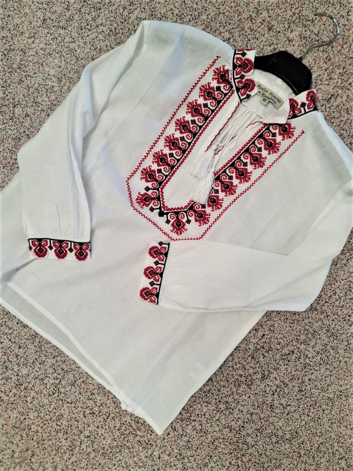 Ie Traditionala Brodata de Baieti R 8 - LUX