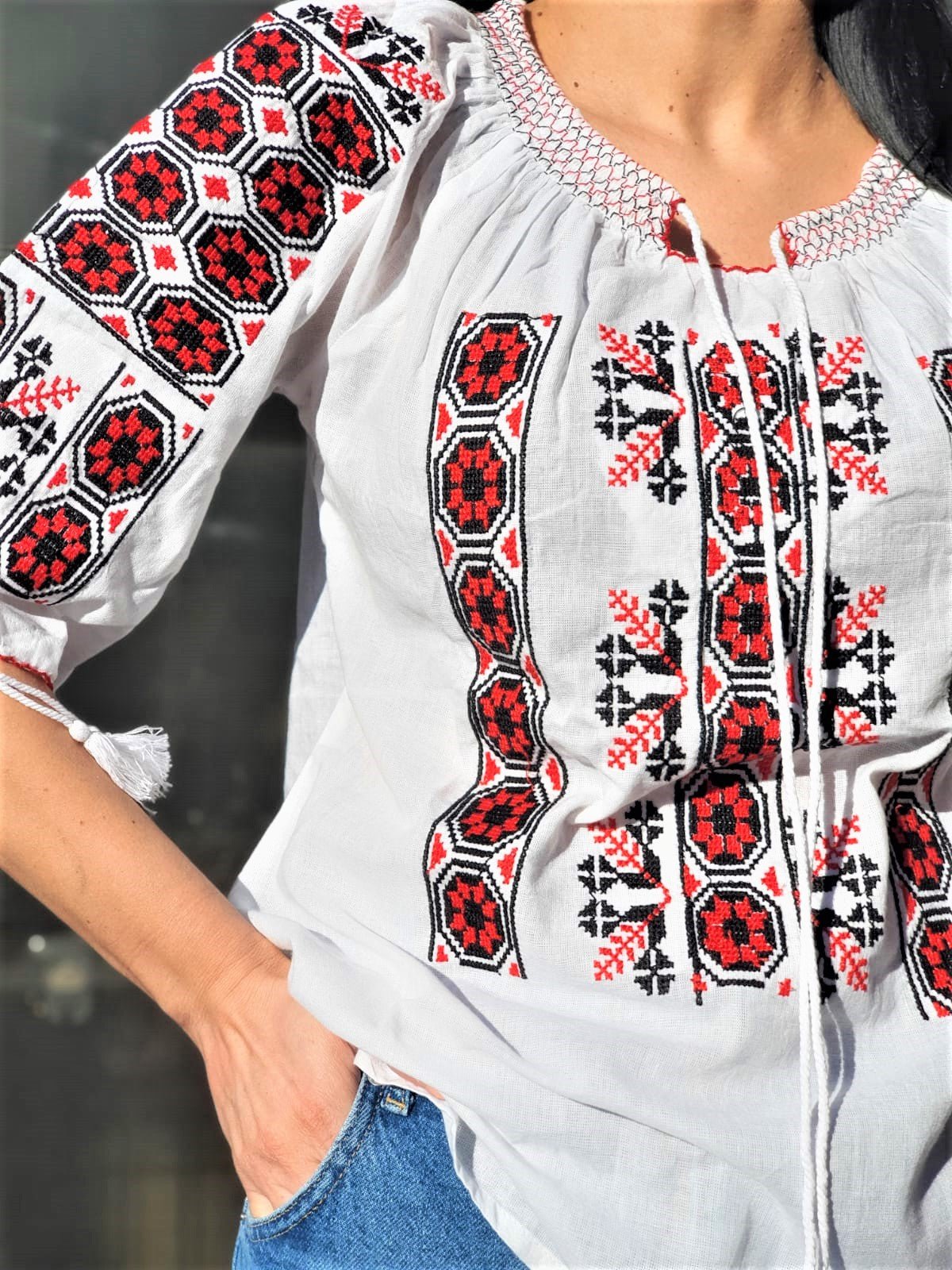 Ie Traditionala Hanna 8 - LUX