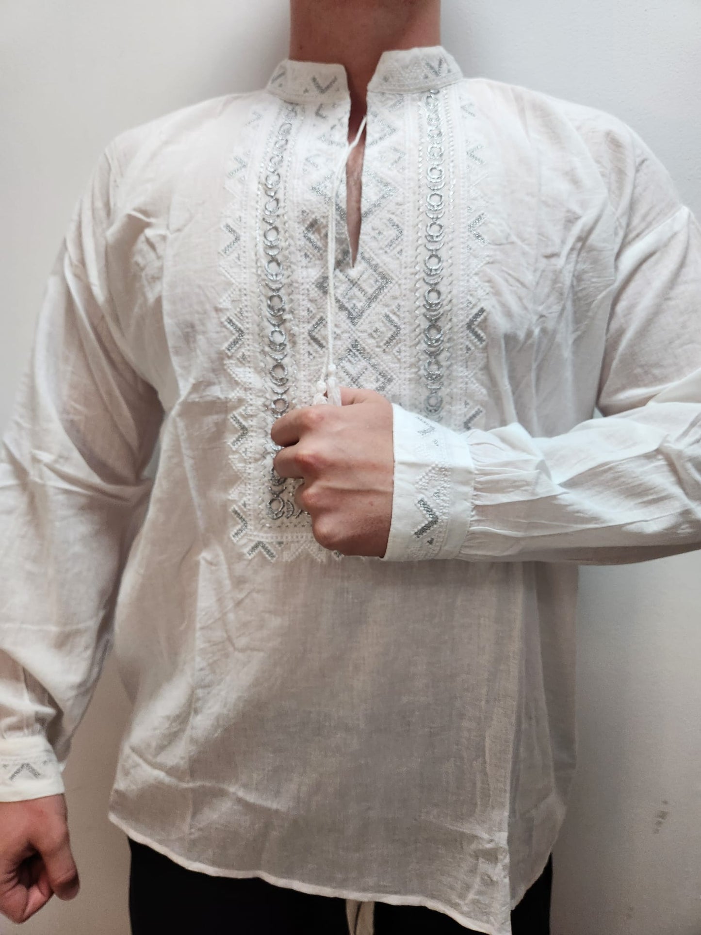 Ie Traditionala Brodata Ervin 40